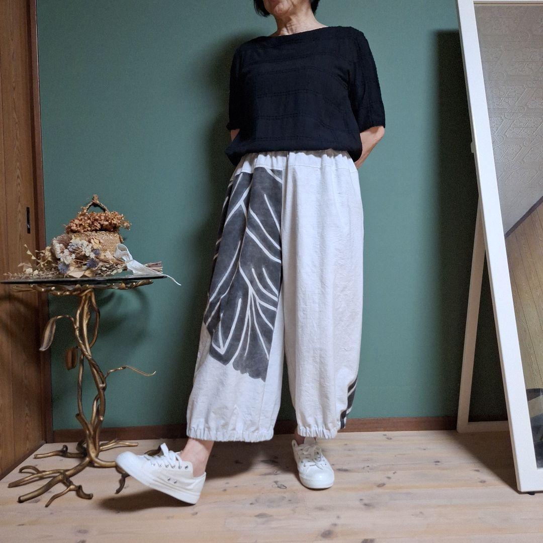 古布リメイク 奉納旗 だぼっとパンツ - メルカリ