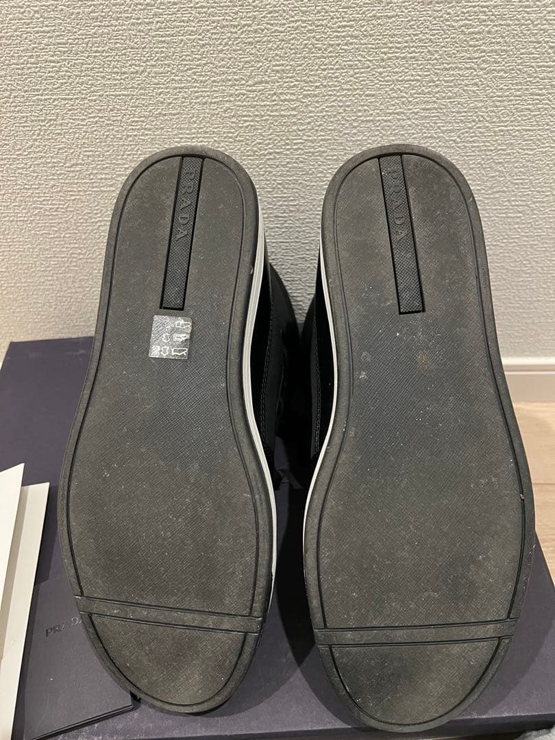 B*C様 PRADA ハイカットスニーカー ブラック　レディース　25.5cm