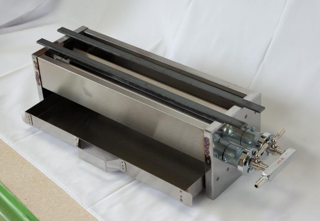 4日以内に発送 値下げ3 ☆ 焼き鳥コンロ☆串焼☆五平餅☆焼鳥焼器