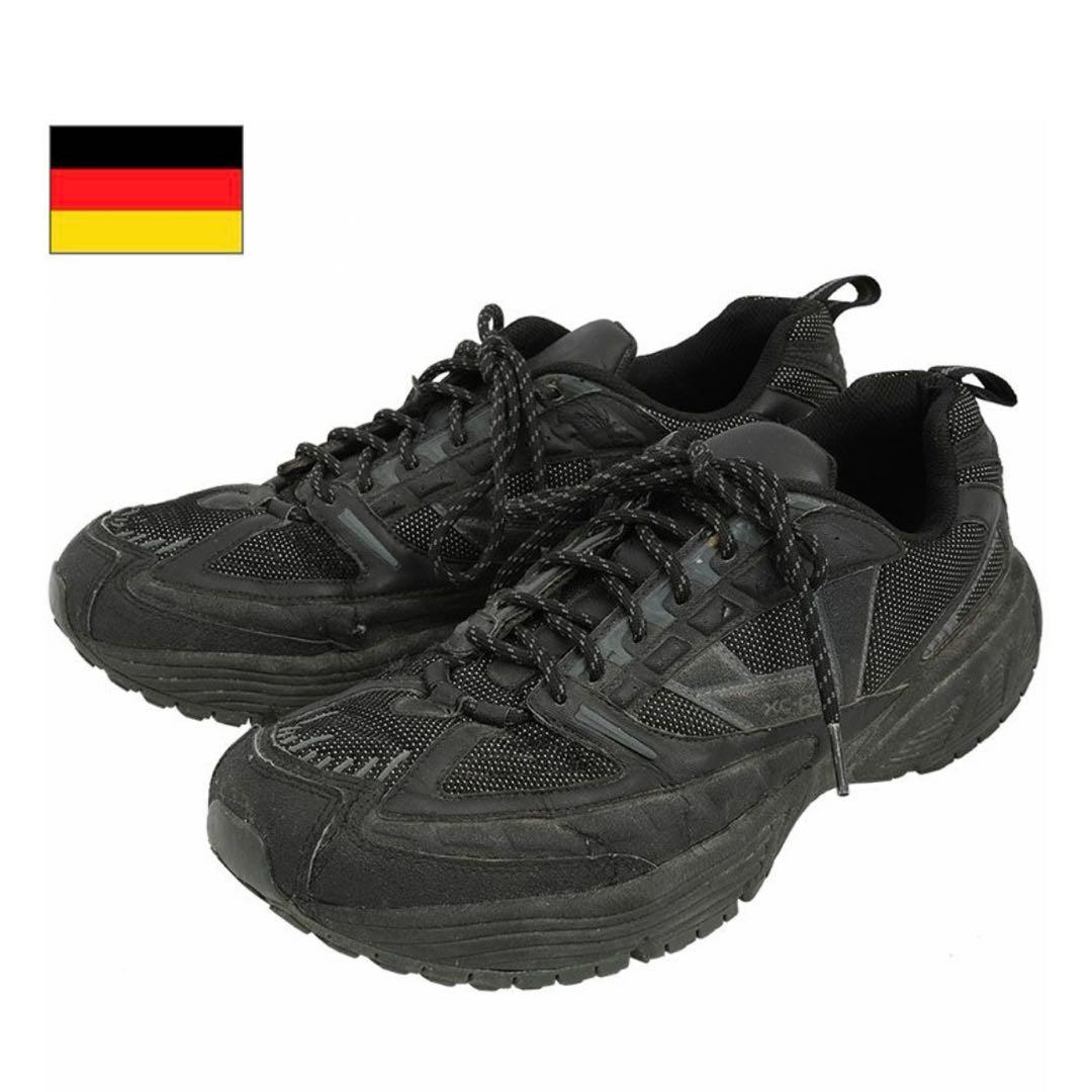 ドイツ軍 UK Gear XC-09 Used スニーカー - メルカリ