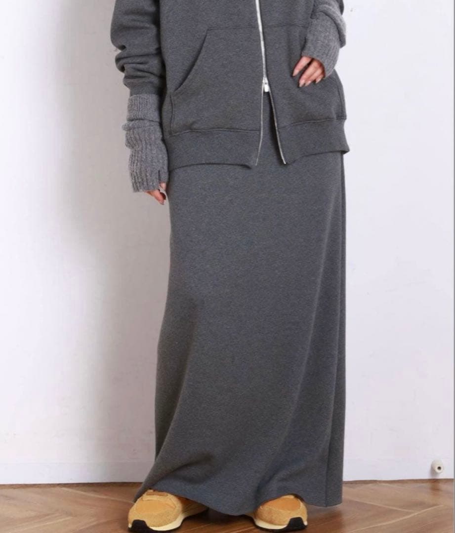 ドゥーズィエムクラス 2025AW Warm ジップ フーディー 超美品 - メルカリ