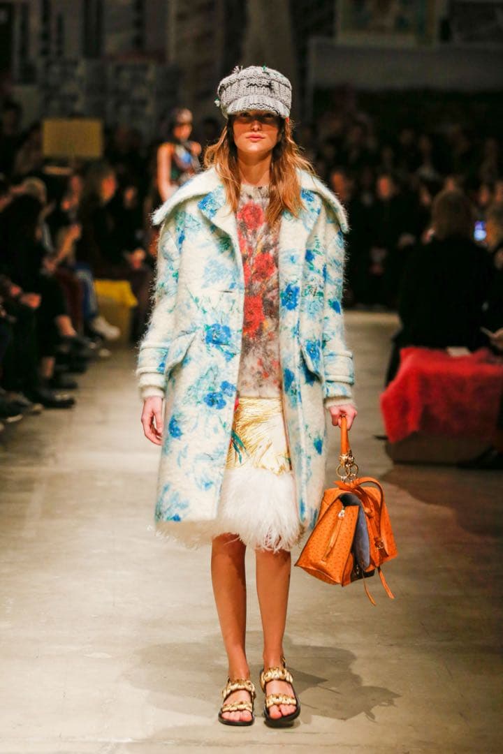 2017FW PRADA プラダ スカート フェザー シルク レザー ファー - メルカリ