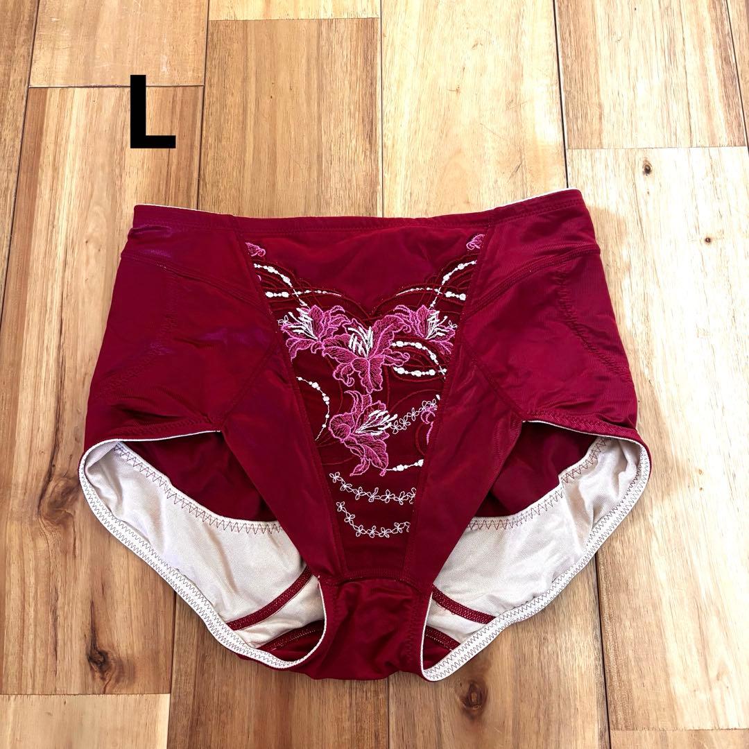 マルコ イットタイトカム ショートガードル L レッド - メルカリ