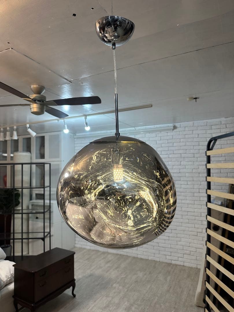 ⭐️【全国送料無料】天井　吊り下げ　ペンダント　ライト　トムディクソン　照明 イギリスのインテリアブランドTom Dixon(トムディクソン)のBEAT TALL