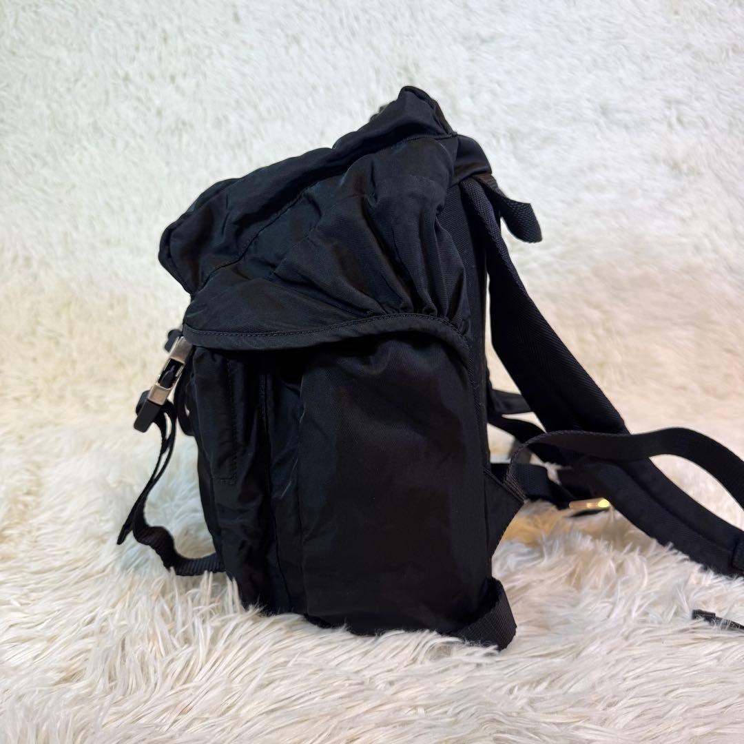 美品✨プラダ リュック バックパック 巾着 ナイロン ブラック 三角ロゴ