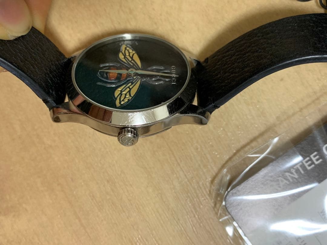 Gucci 蜂デザイン 時計 ya1264067a seiko citizen