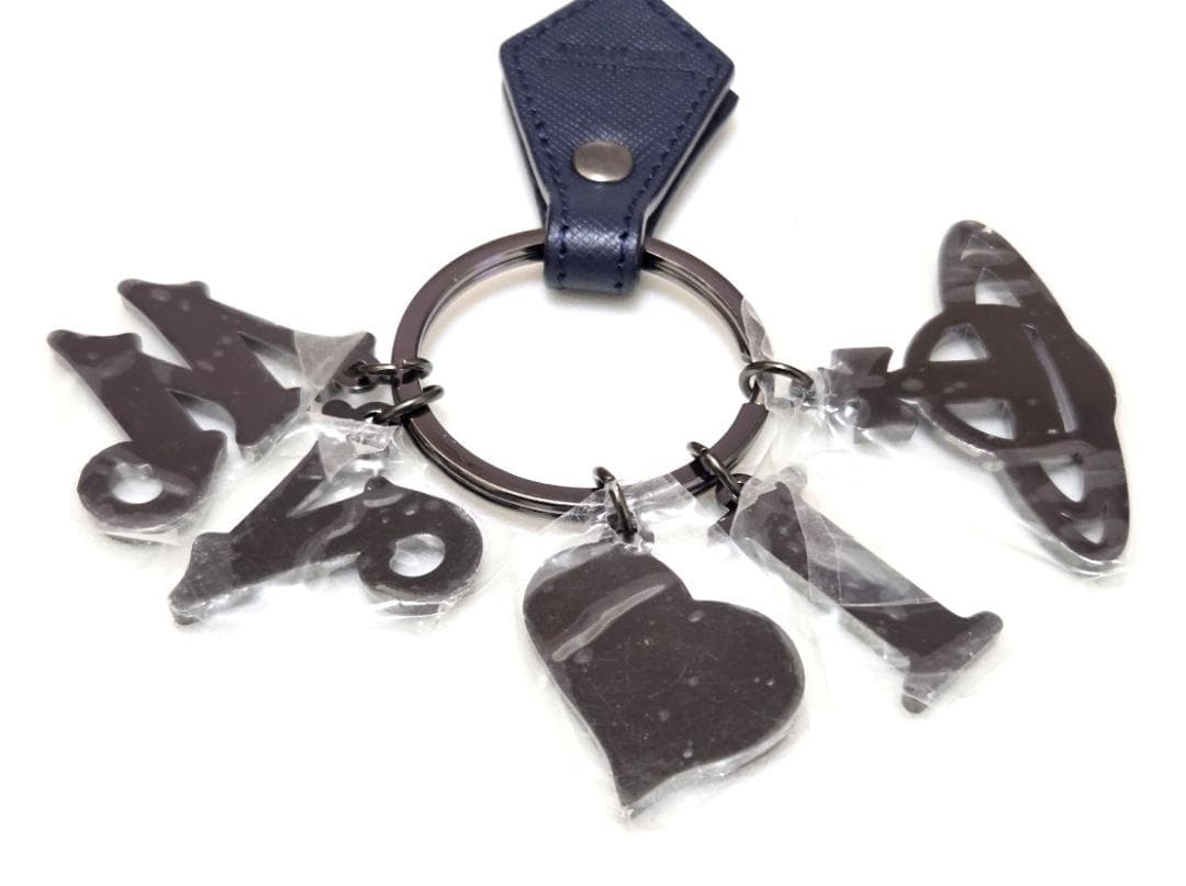 ヴィヴィアンウエストウッド ハート オーブ キーリング 未使用箱付き 42193