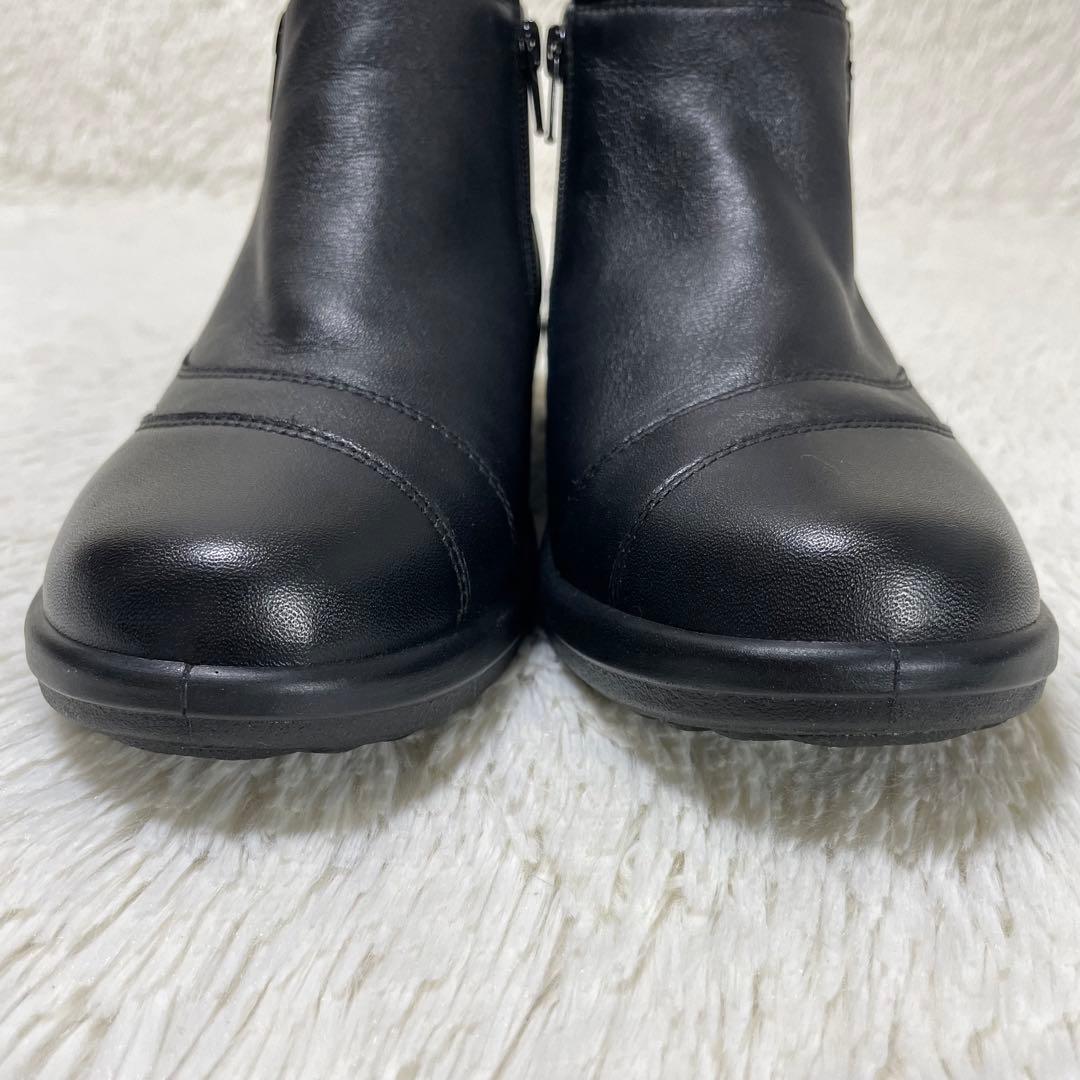 新品同様✨アキレスソルボ　レザーブーツ　ハイカットスニーカー　本革　24.5cm