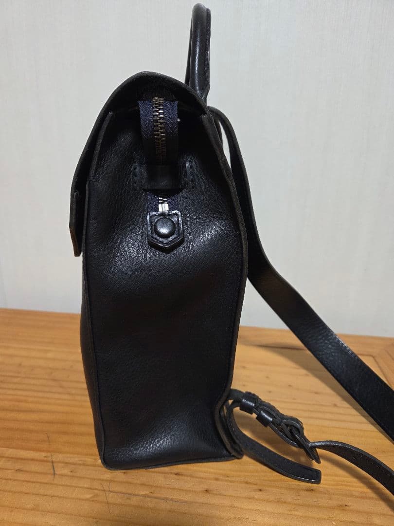 genten ミネルヴァ コンパクトリュック(ブラック) ランドセル 牛革