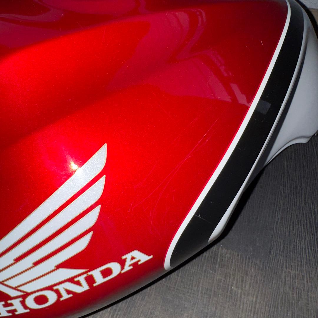 CB400SF NC39 純正ガソリンタンク CBXカラー 凹みなし - メルカリ