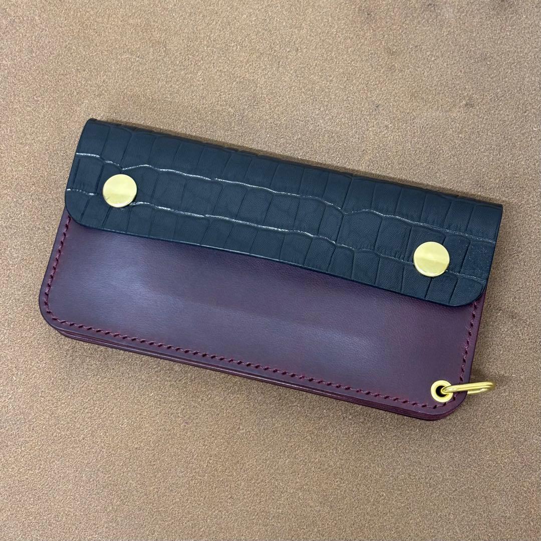 ホースバット トラッカーウォレット 黒 ボルトー 3層 クロコ型押し