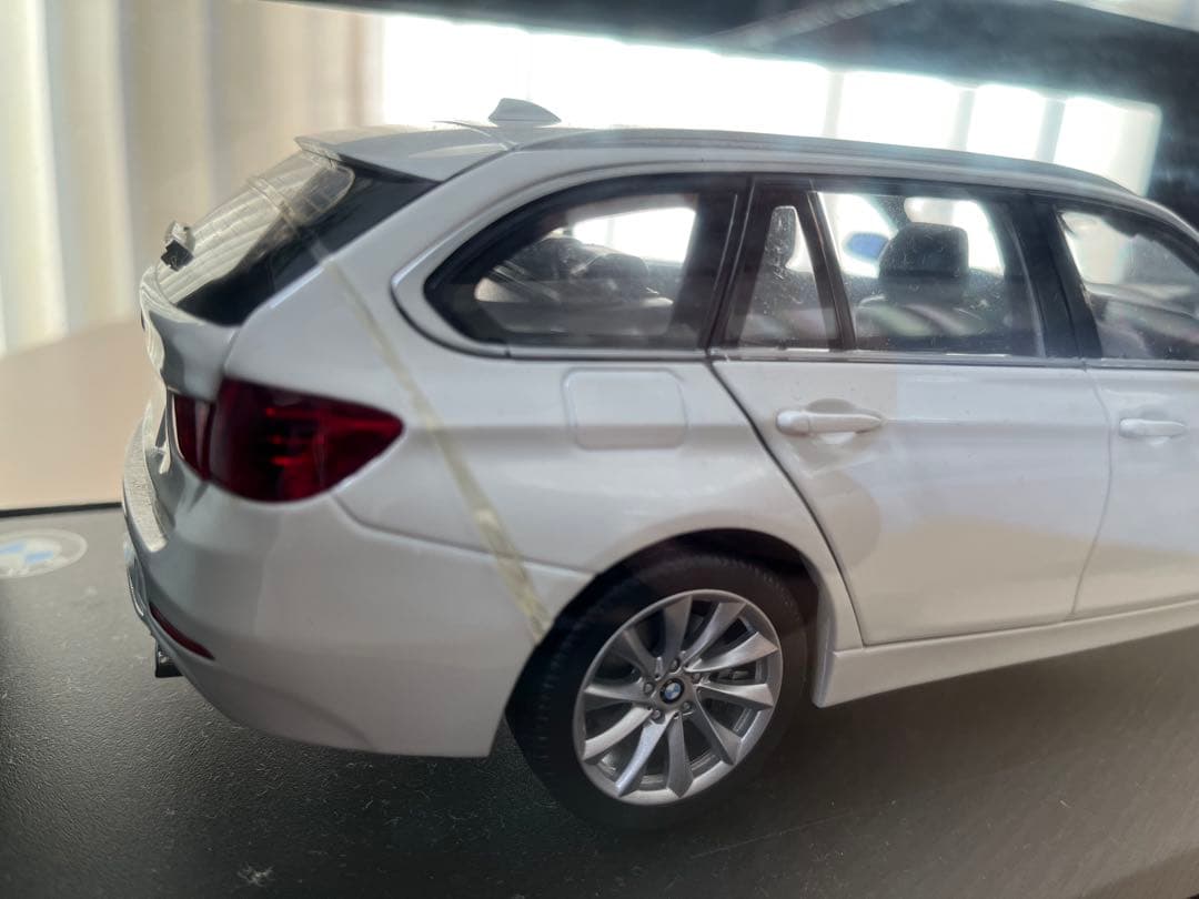 BMW 3シリーズツーリング(F31) 1/18 モデルカー ミニカー - メルカリ