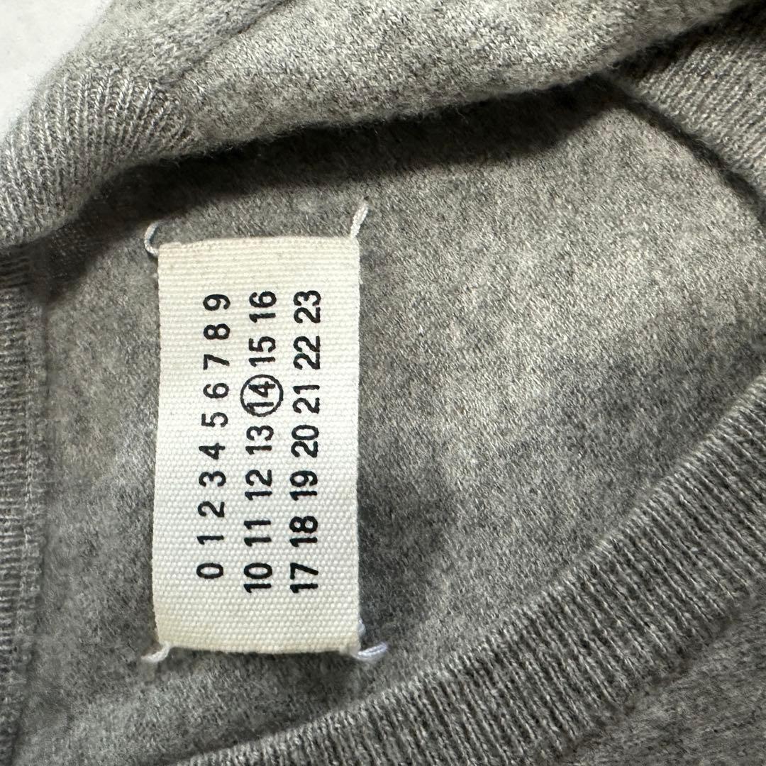 メゾンマルジェラ グレー ウール混紡 セーター レザーエルボーパッチ