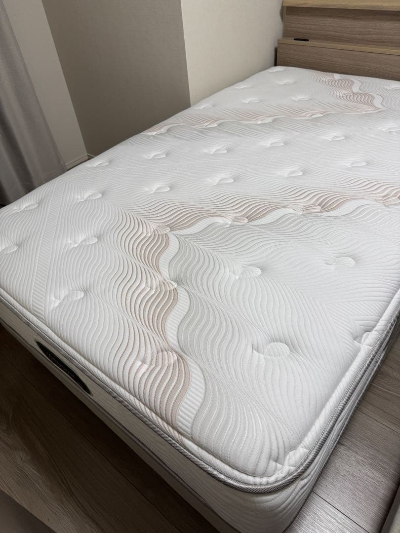 シモンズ　エグゼクティブ　ニューフィット　セミダブル(マットレスのみ) Beautyrest executive New Fit（シングル）の通販 / マスターウォール