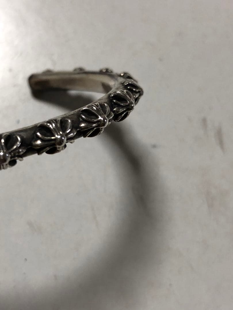 まゆまゆさま専用古いクロムハーツバングルの通販はau PAY マーケット