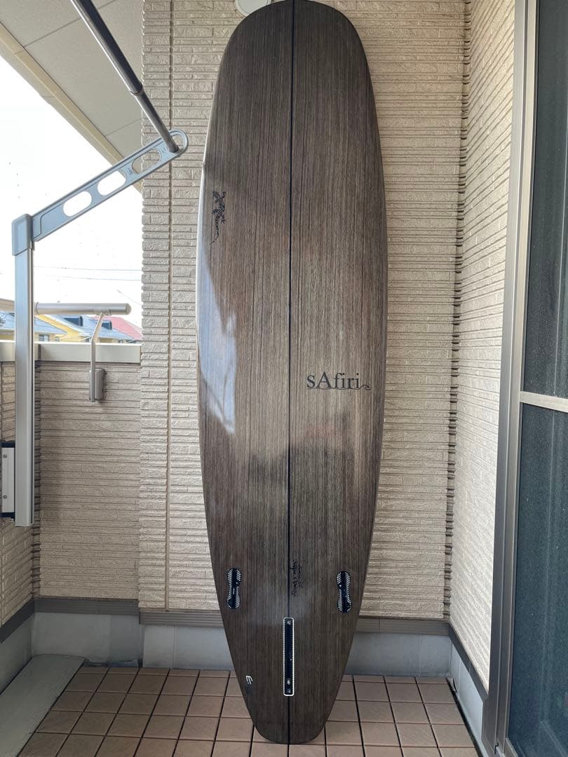 sAfiri ミッドレングスサーフボード 木目調 7フィート - メルカリ