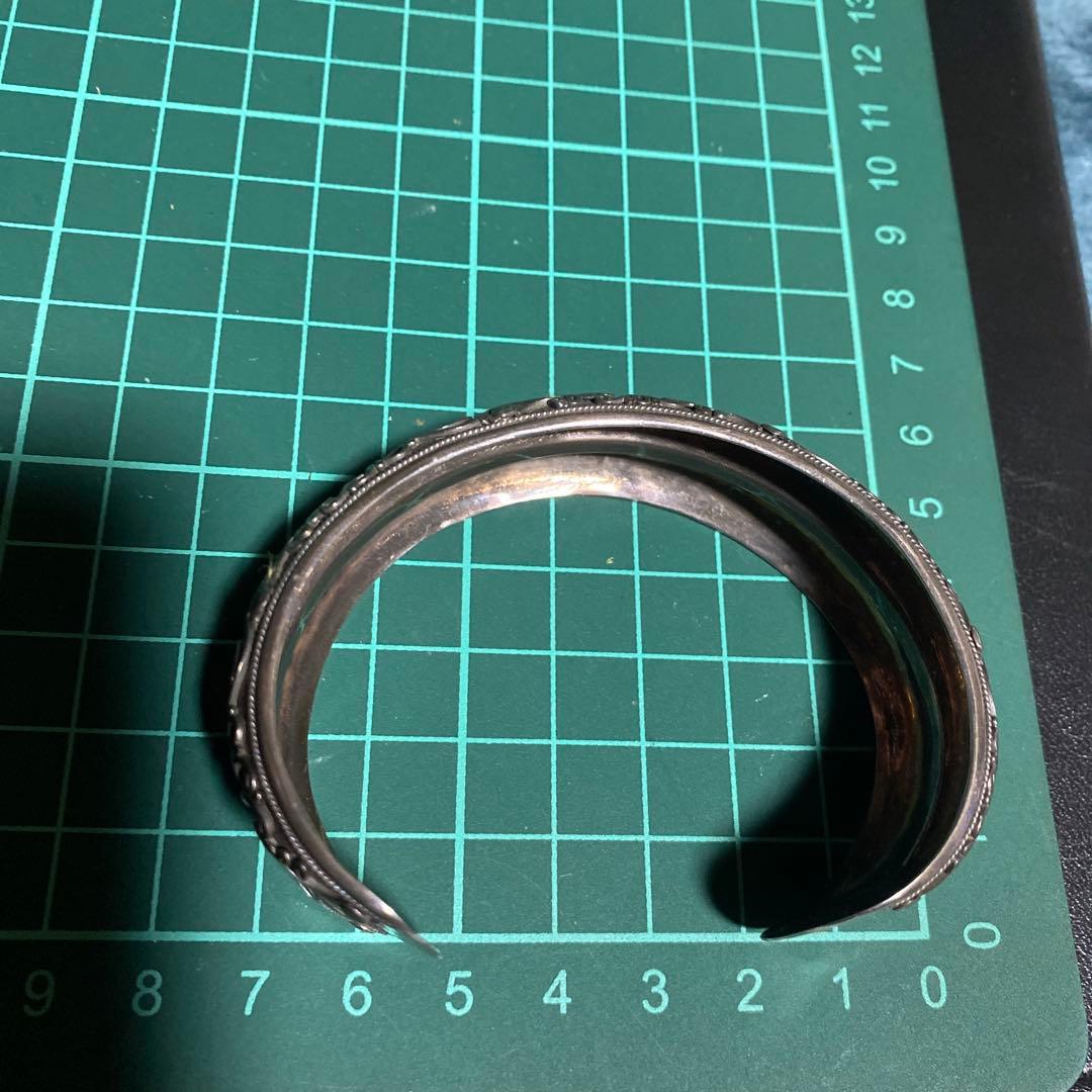 ゴシック ブレスレット つる柄 唐草 バングル SUARTI 925 BA - メルカリ