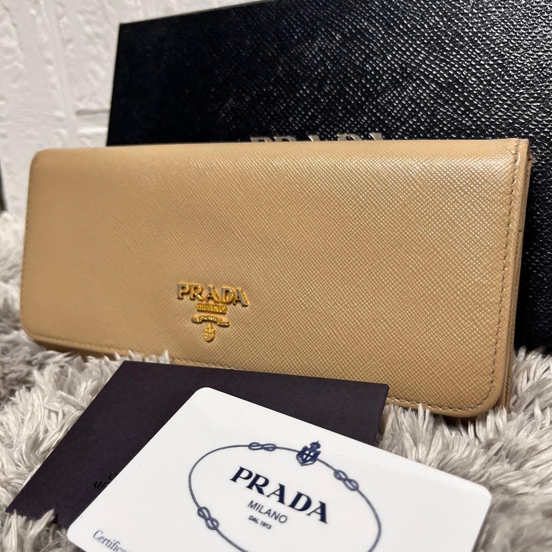 PRADA サフィアーノ メタルロゴ ライトベージュ 長財布 レディース