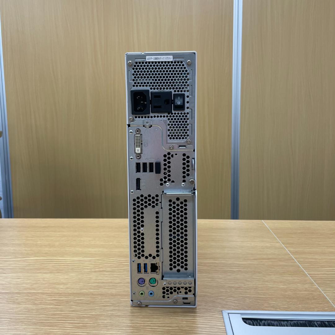 ESPRIMO D556/MX BIOS最新 Win11Pro WIFI #08 - メルカリ