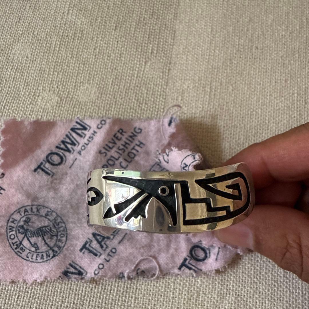 ホピ族Alde Qumyintewa(アルデ・クマインテワ) バングル - メルカリ