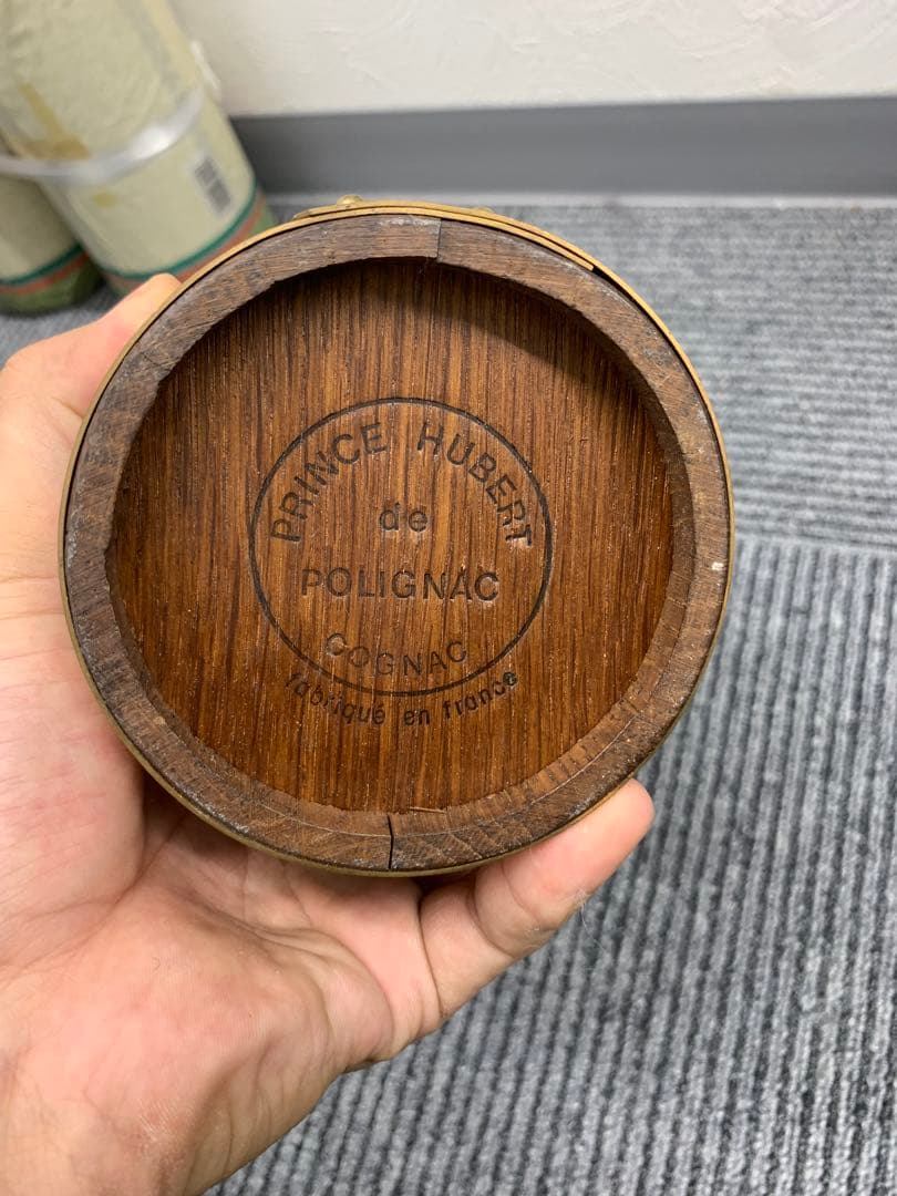 Prince Hubert de Polignac コニャック 700ml 樽型 - メルカリ