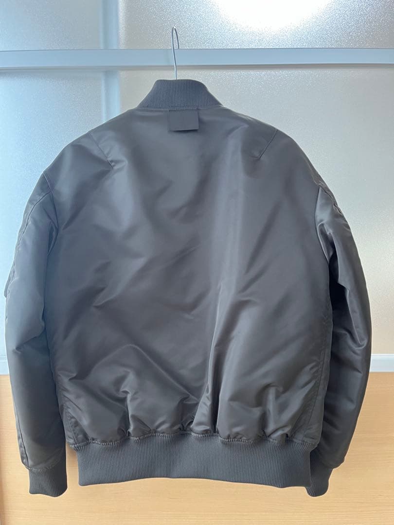 UNIQLO +J MA-1 Sサイズ ダークグレー - メルカリ