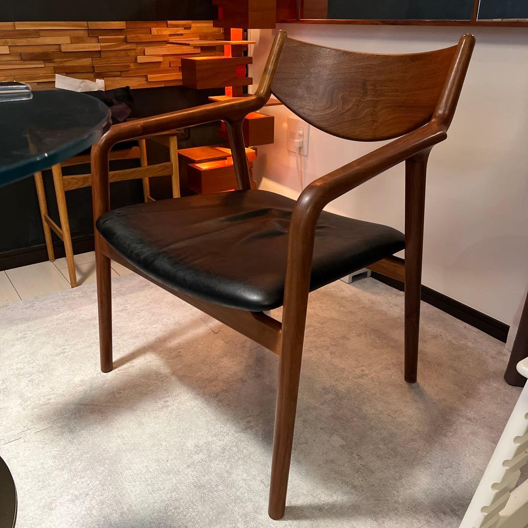 無垢ウォールナット ぺぺラウンジチェア オイル塗装 宮崎椅子 - メルカリ