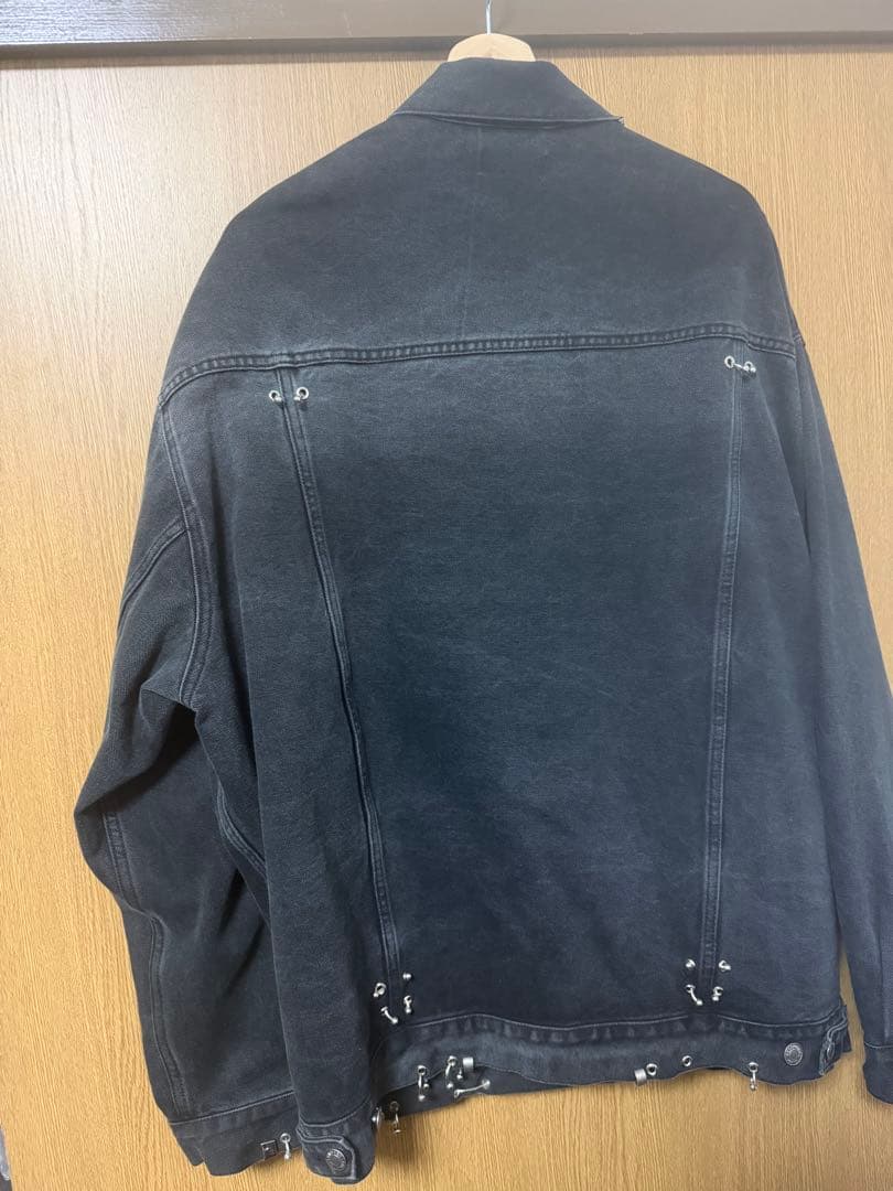 BALENCIAGA スタッズブラックデニムジャケット サイズ2 - メルカリ