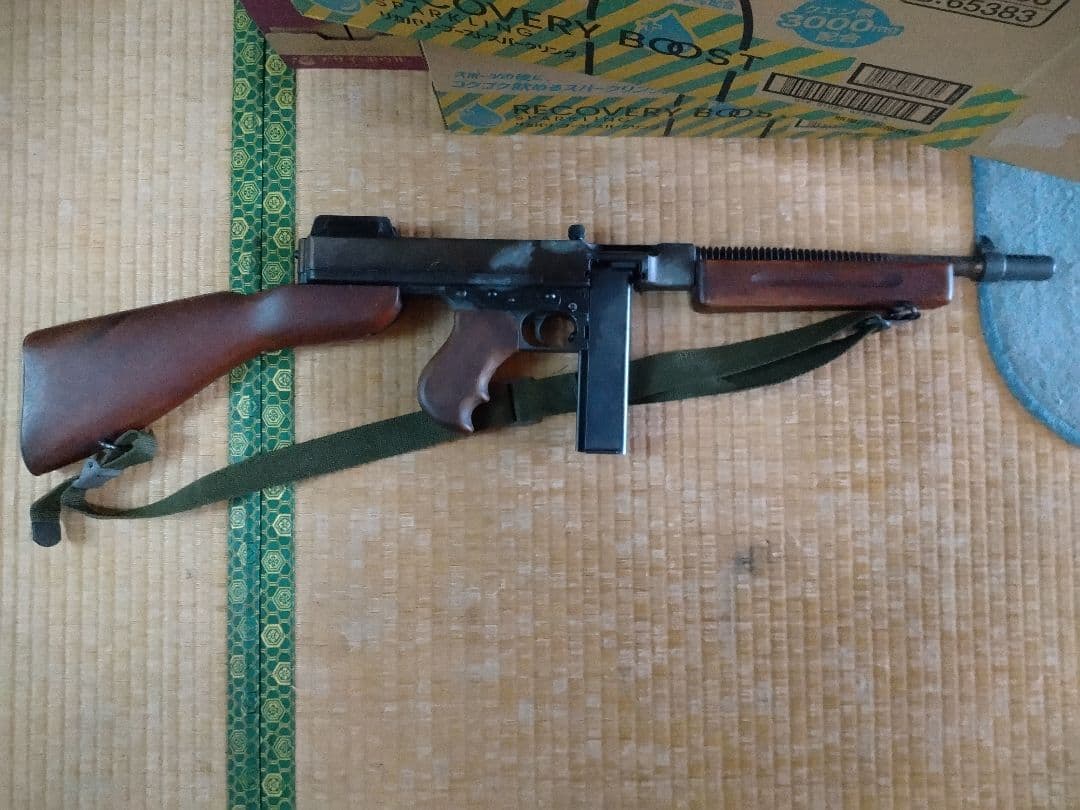 syMGC（日本製） M1921 トンプソン MGC] トンプソン M1921 ミリタリータイプ SMG 金属モデルガン 中期型