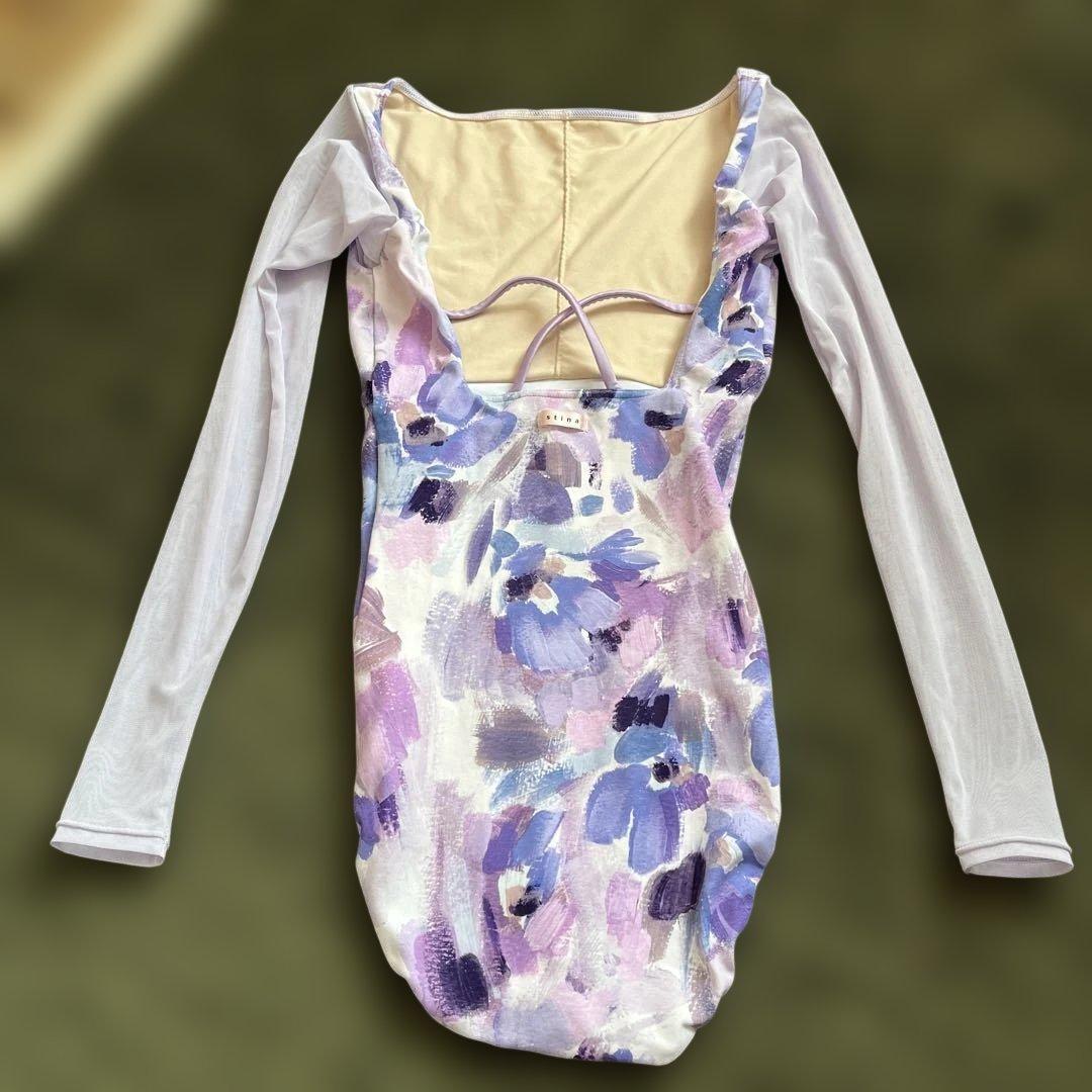 新品未使用】Stina スティナ ラベンダーのお花 長袖バレエレオタード