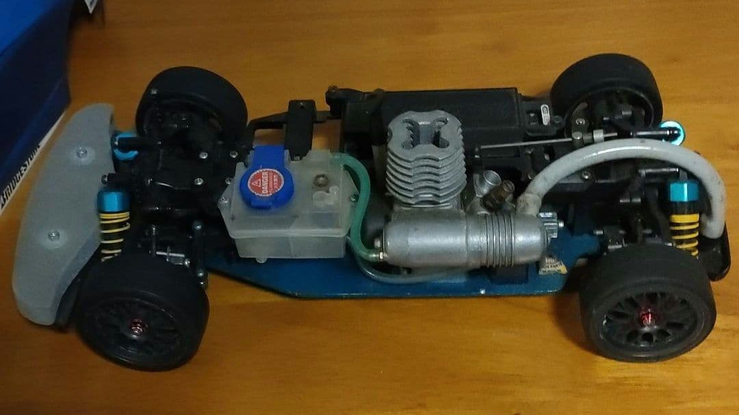 タミヤ TNS エンジンカー 中古 車体 部品取りの通販はau PAY