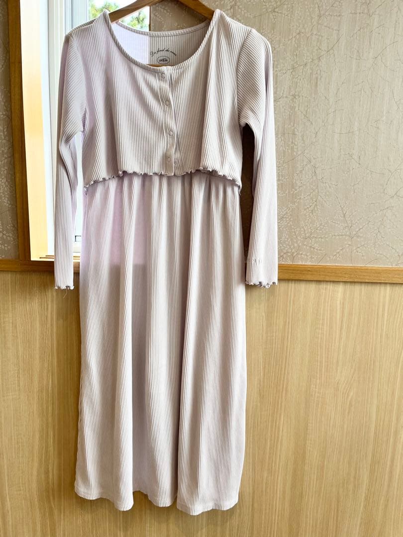 マタニティリブワンピース ジェラートピケ ピンク - メルカリ