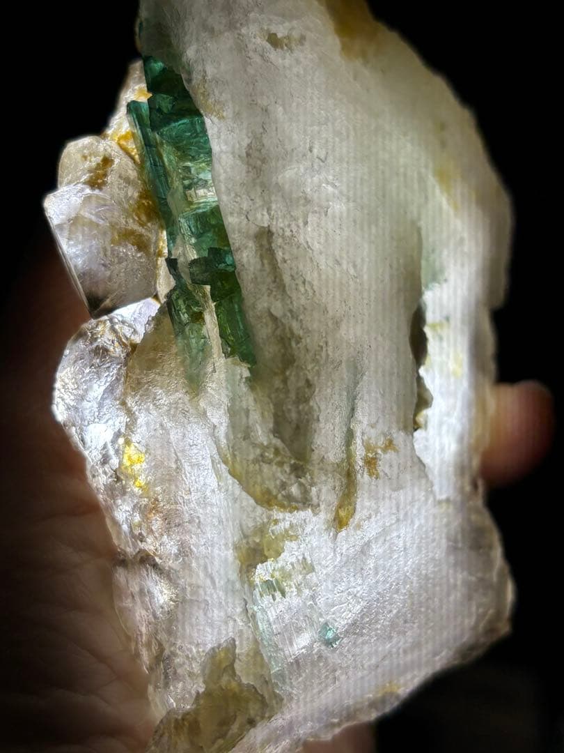 希少 ミナスジェライス州産 シトリン ジャカレー トルマリン共生 237g