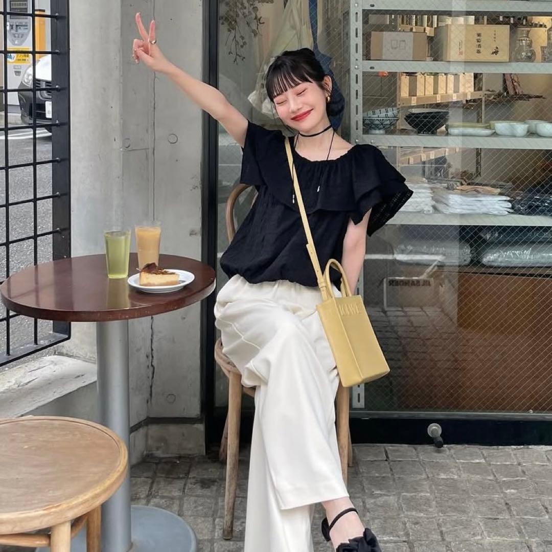 ヴィヴィアンウエストウッド ストライプ オーブロゴ ブラウス フリル