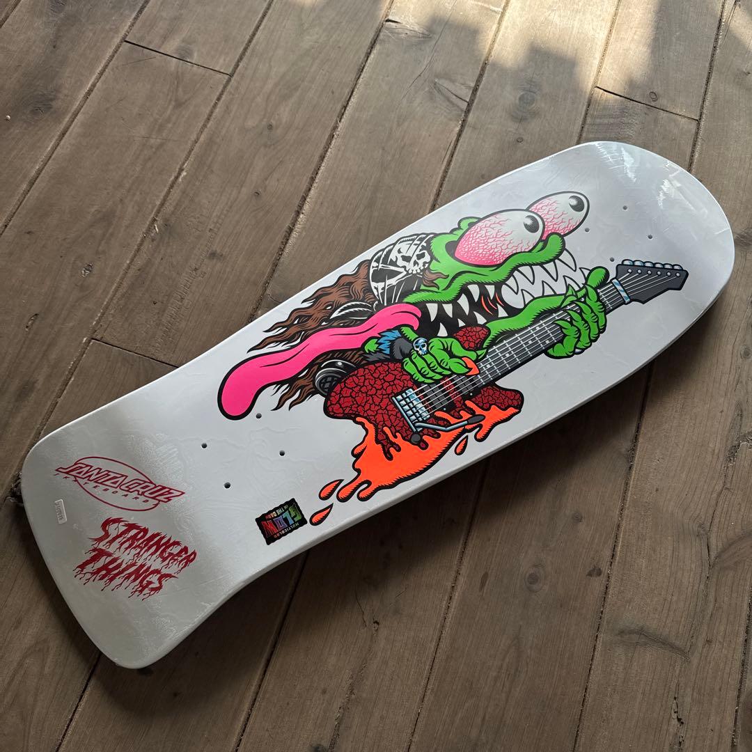サンタクルーズストレンジャーシングスM. SLASHER スケボーデッキ