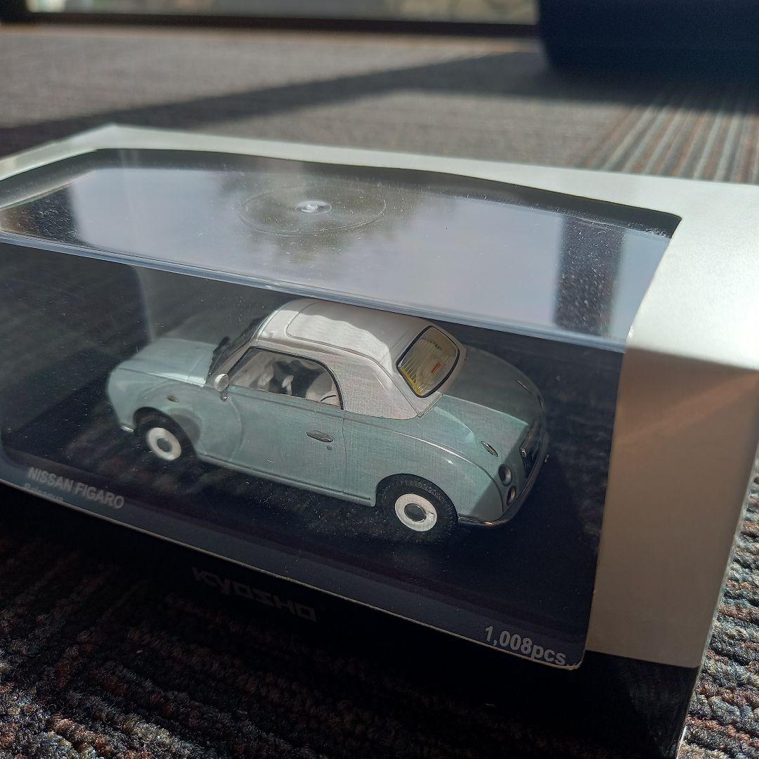 新品 Kyosho Nissan Figaro フィガロ ミニカー