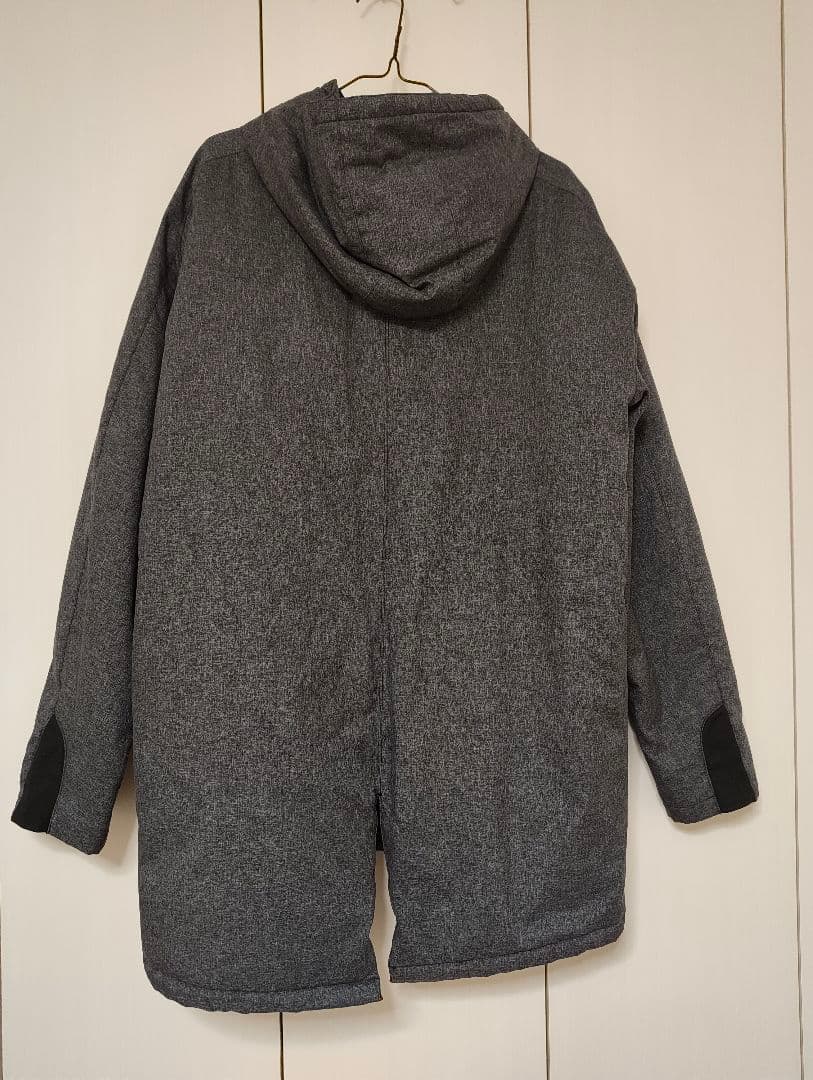 美品】ATHLETA アスレタ 中綿入ハーフコート グレー Lサイズ - メルカリ