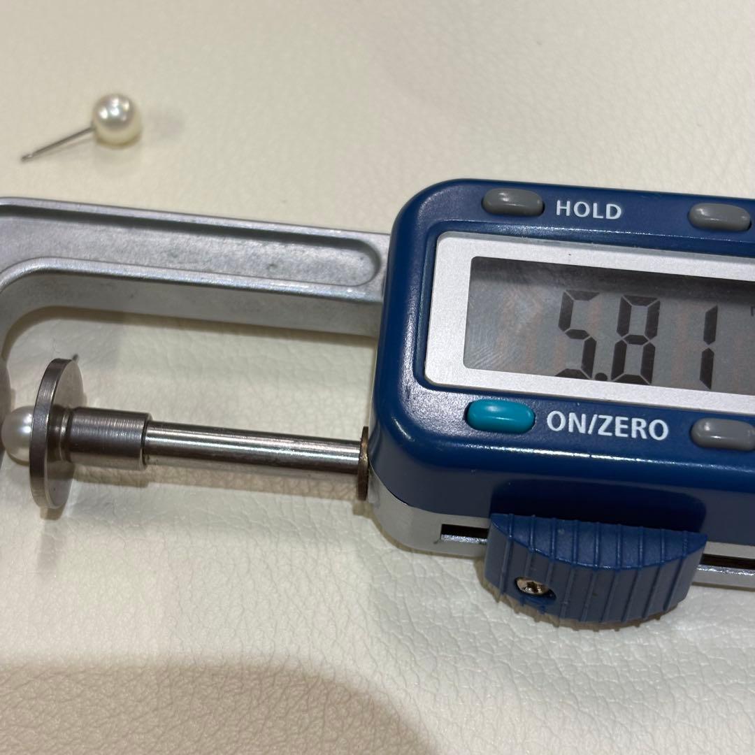 496 パールピアス　あこや真珠　5.8mm K14WG