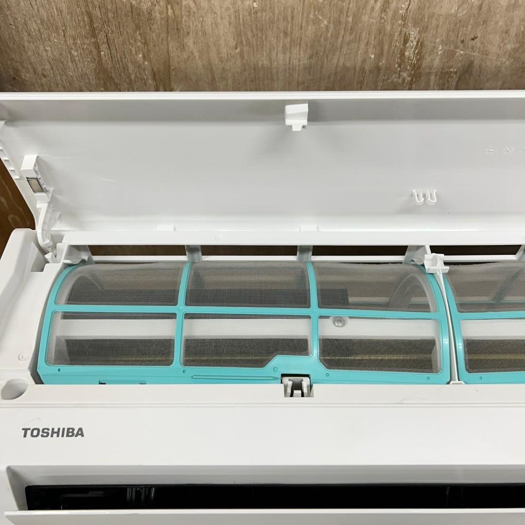 26 エアコン　東芝　2021年製　2.2kw 美品　保証込み　一人暮らし　同棲