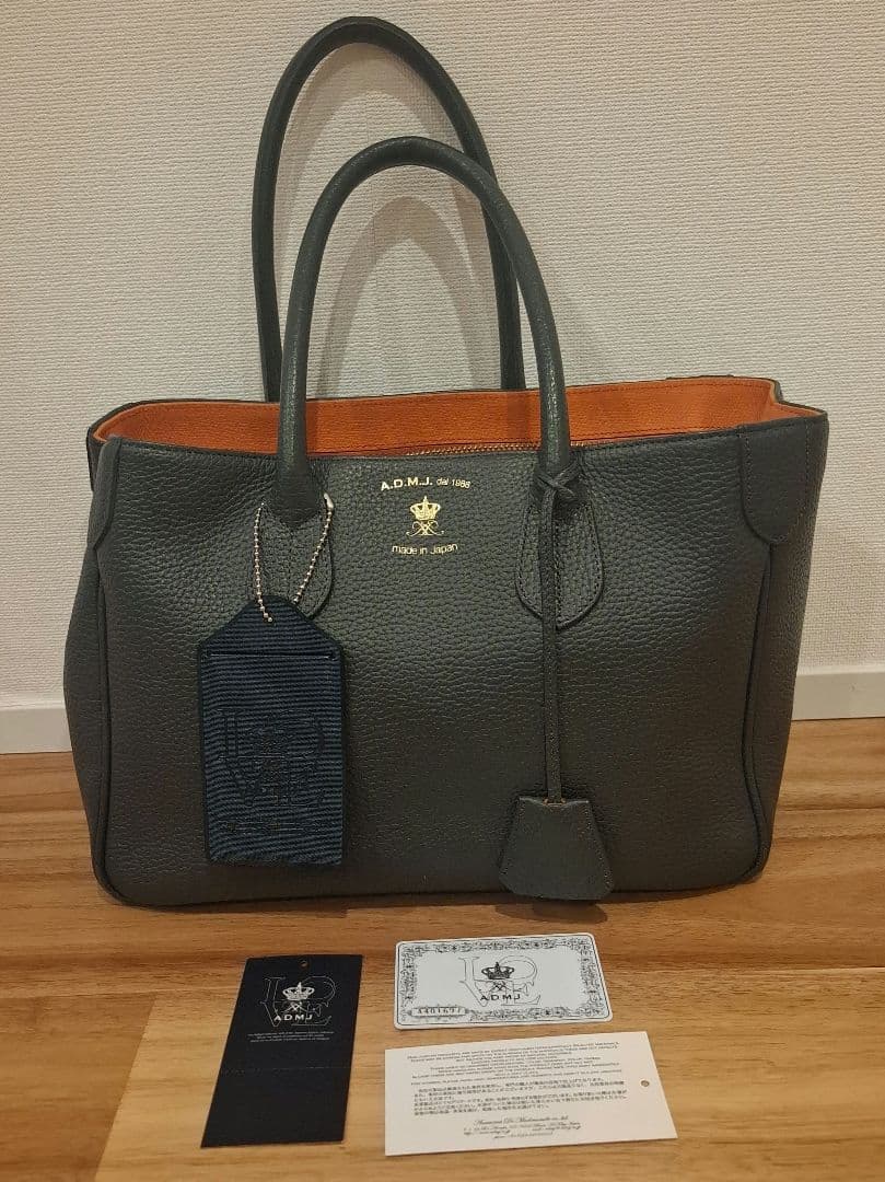 A.D.M.J. エーディーエムジェイ　トートバッグ　レザーバッグ　シボ革 A.D.M.J（エーディーエムジェイ） ADMJ バッグ 32cm ベーシック トート