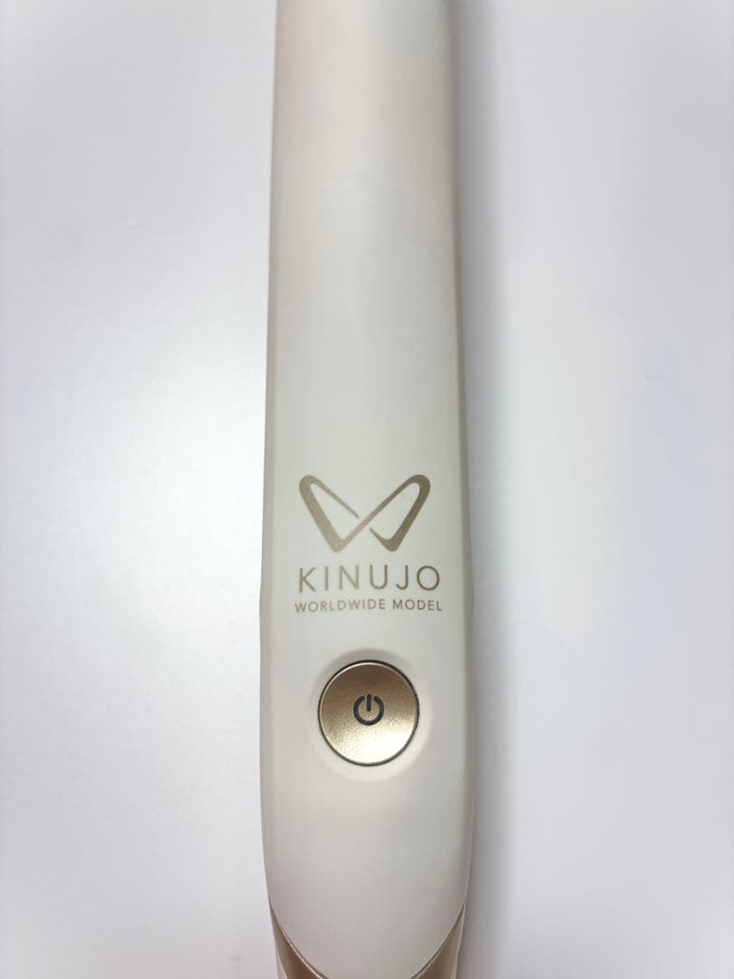 絹女 KINUJO ストレートヘアアイロンホワイト DS100 国内•海外兼用