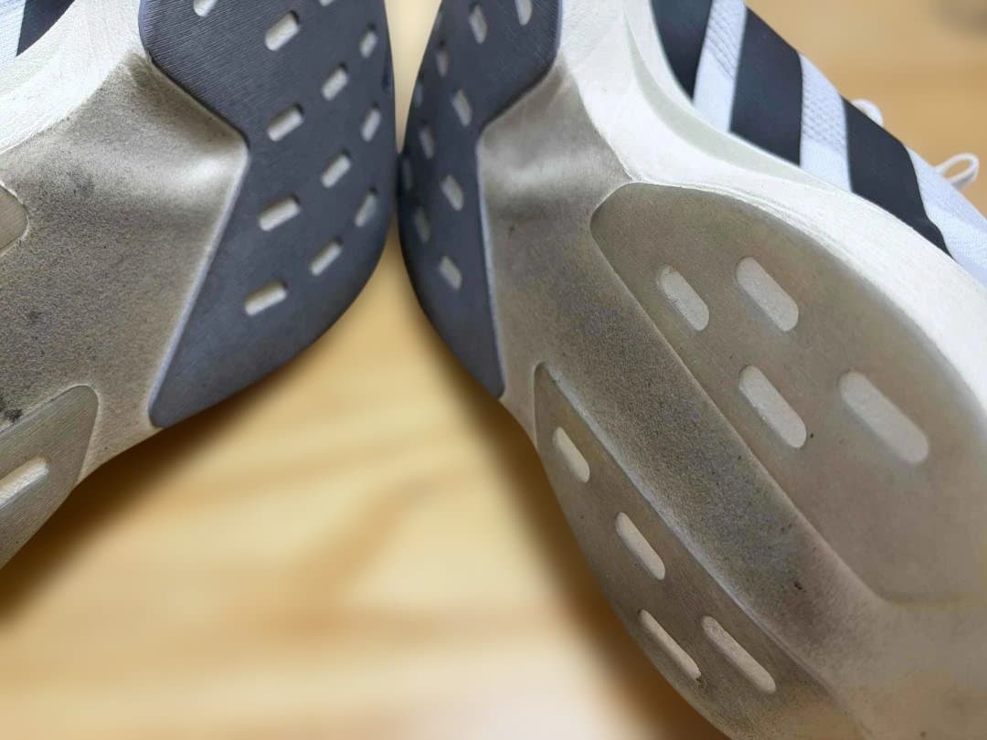 【最終価格】極美品・アディダス アディゼロ EVO SL（27.0cm）