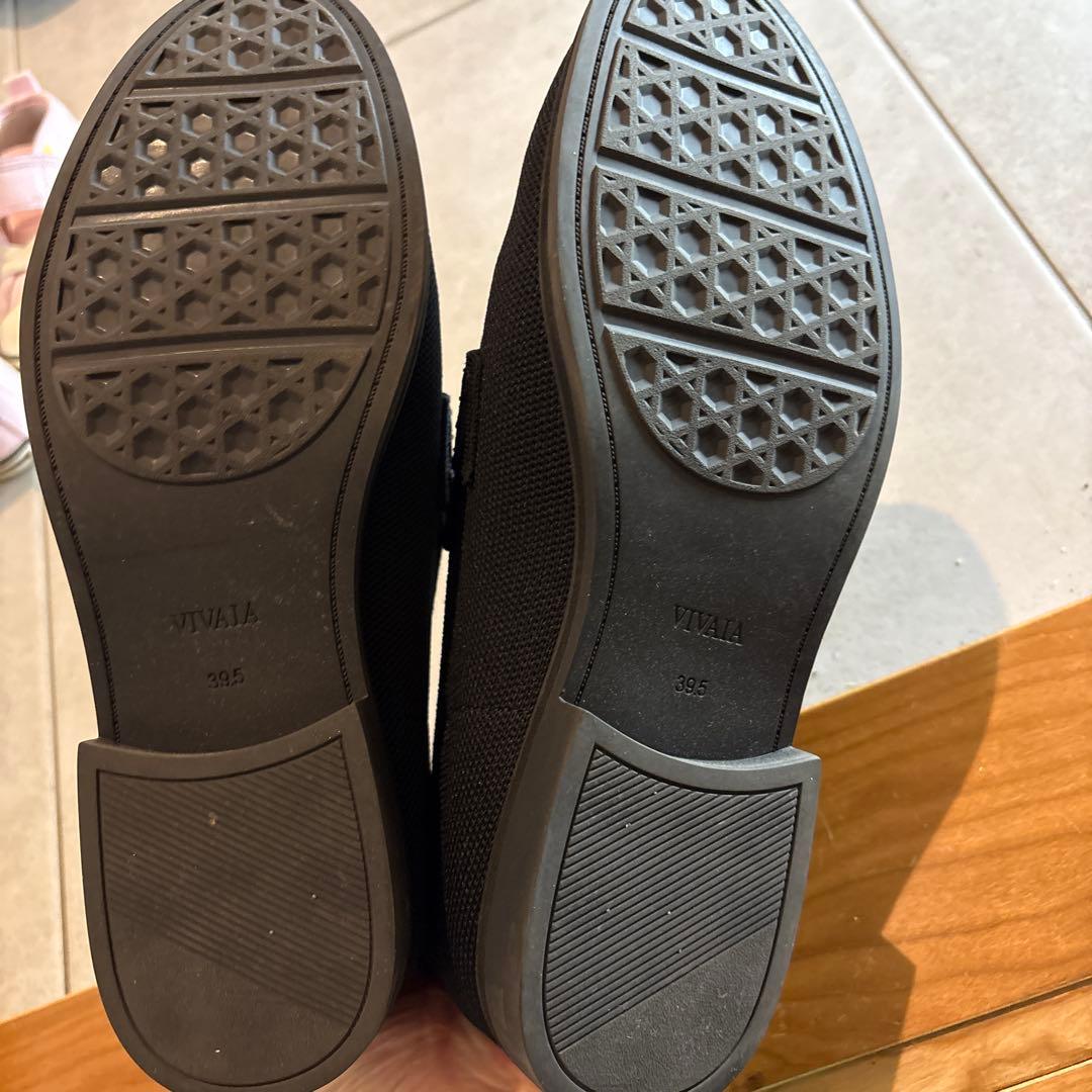 VIVALA ブラック ローファー 39.5(25cm相当) - メルカリ