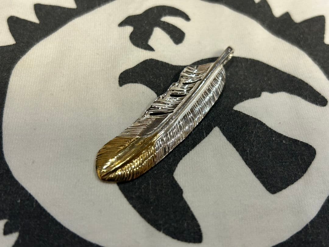 goro's K18先金SVフェザー (右向き) - メルカリ