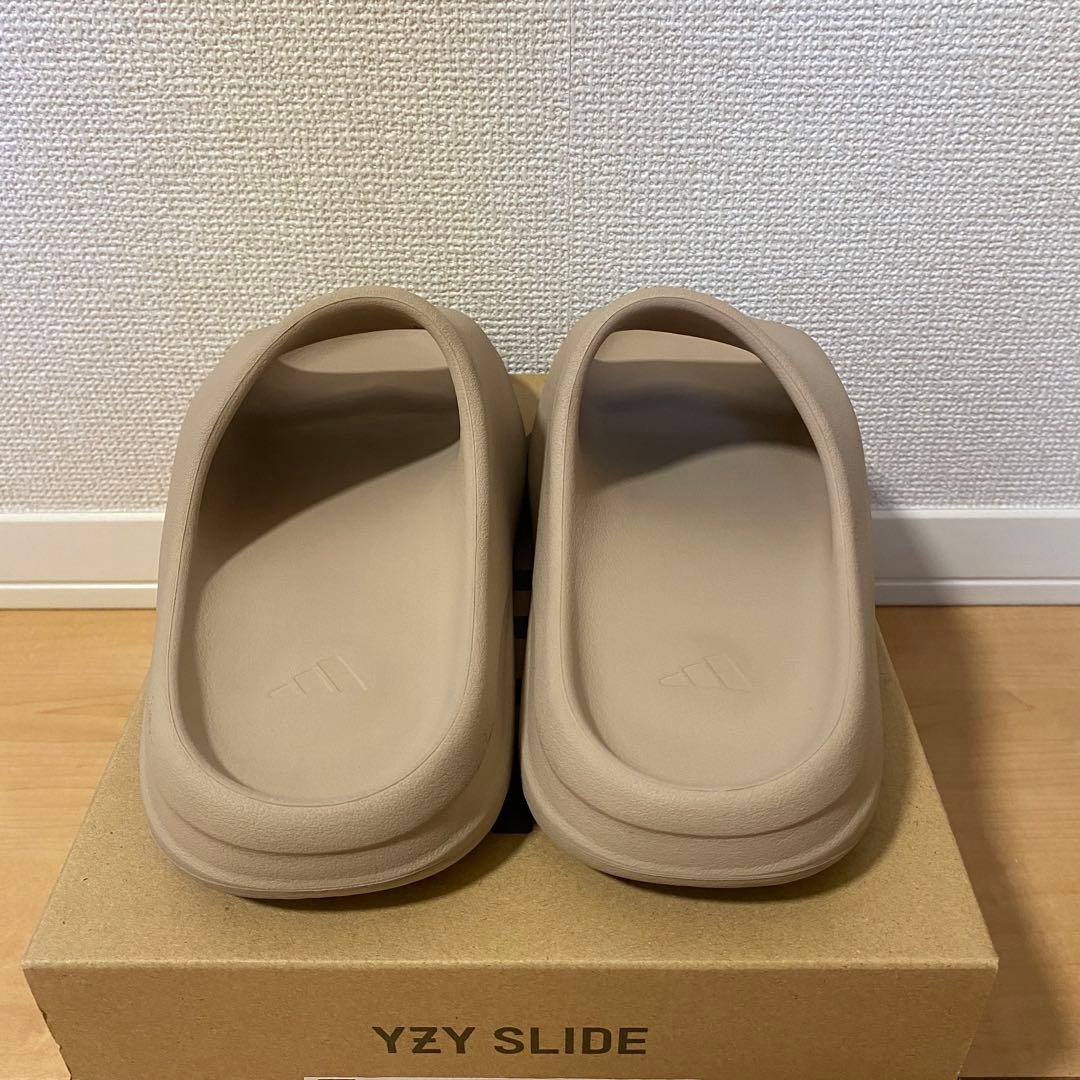イージースライドadidas YEEZY Slide \"Pure\" GW1934