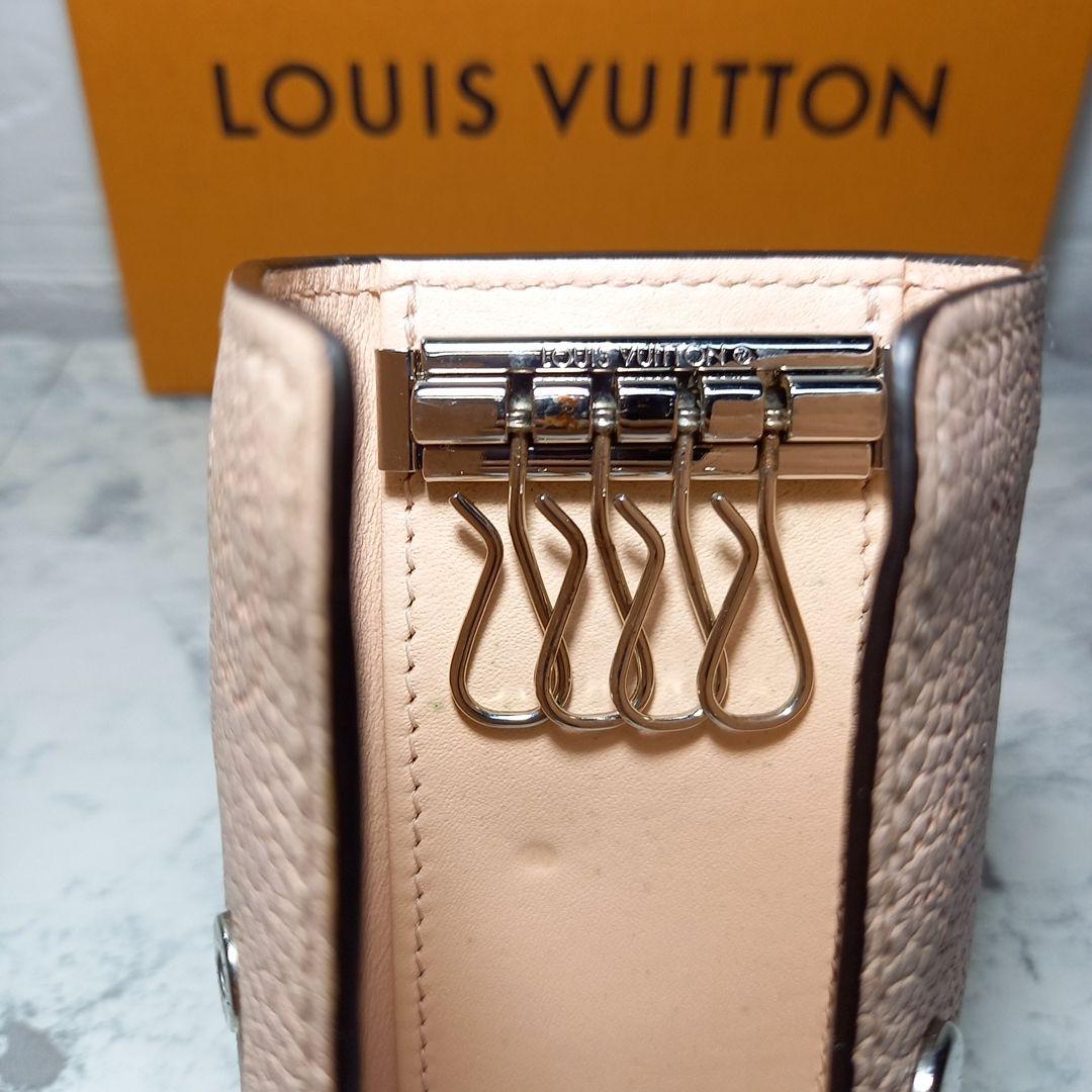 LOUIS VUITTON マヒナ ミュルティクレ4 レザーキーケース ICタグ