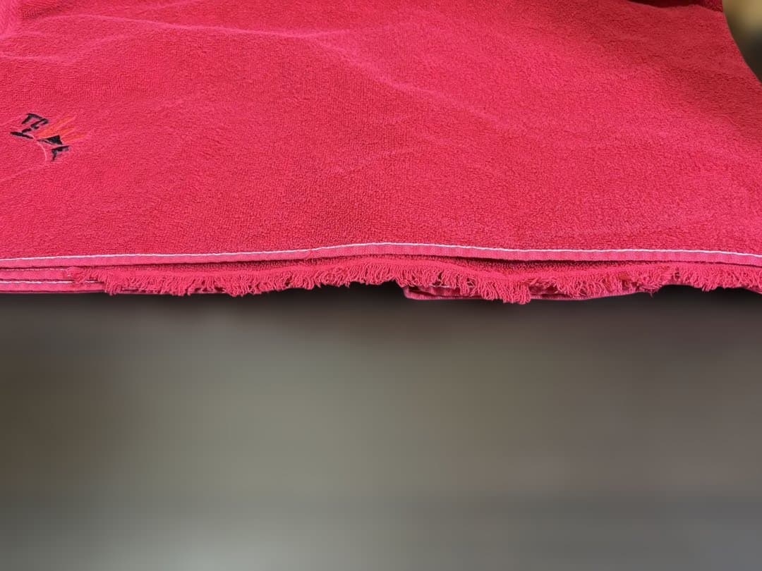 TOWELL アウフグースタオル クローズ 赤 レッド - メルカリ