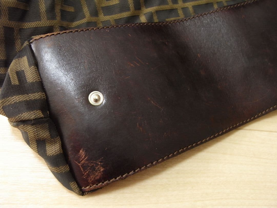 ☆HIMEKO様専門☆FENDI 折り畳みトートバッグ - メルカリ