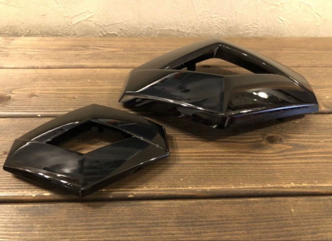 ルノー ルーテシア4/キャプチャー エンブレム前後セット 黒 - メルカリ