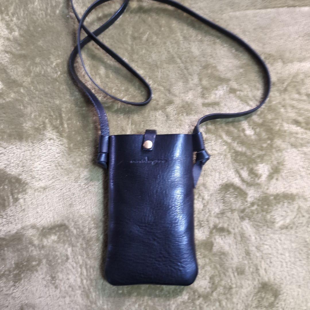 アナロジコ スマホショルダー 旧デザイン (ブラック) - メルカリ